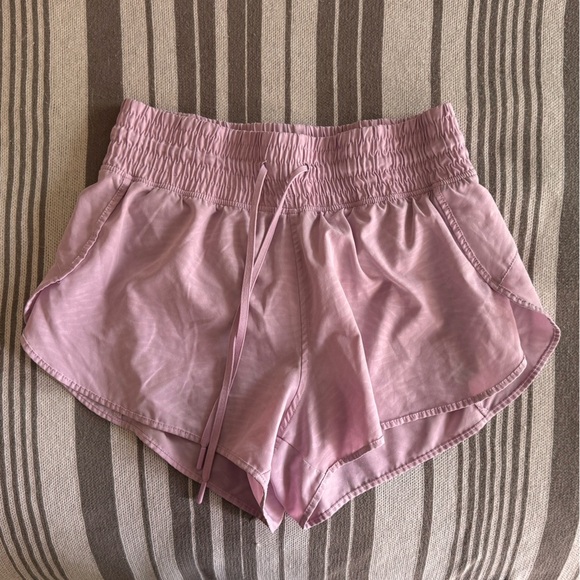 Pink Patterned Shorts | Women’s Medium - Picture 1 of 3